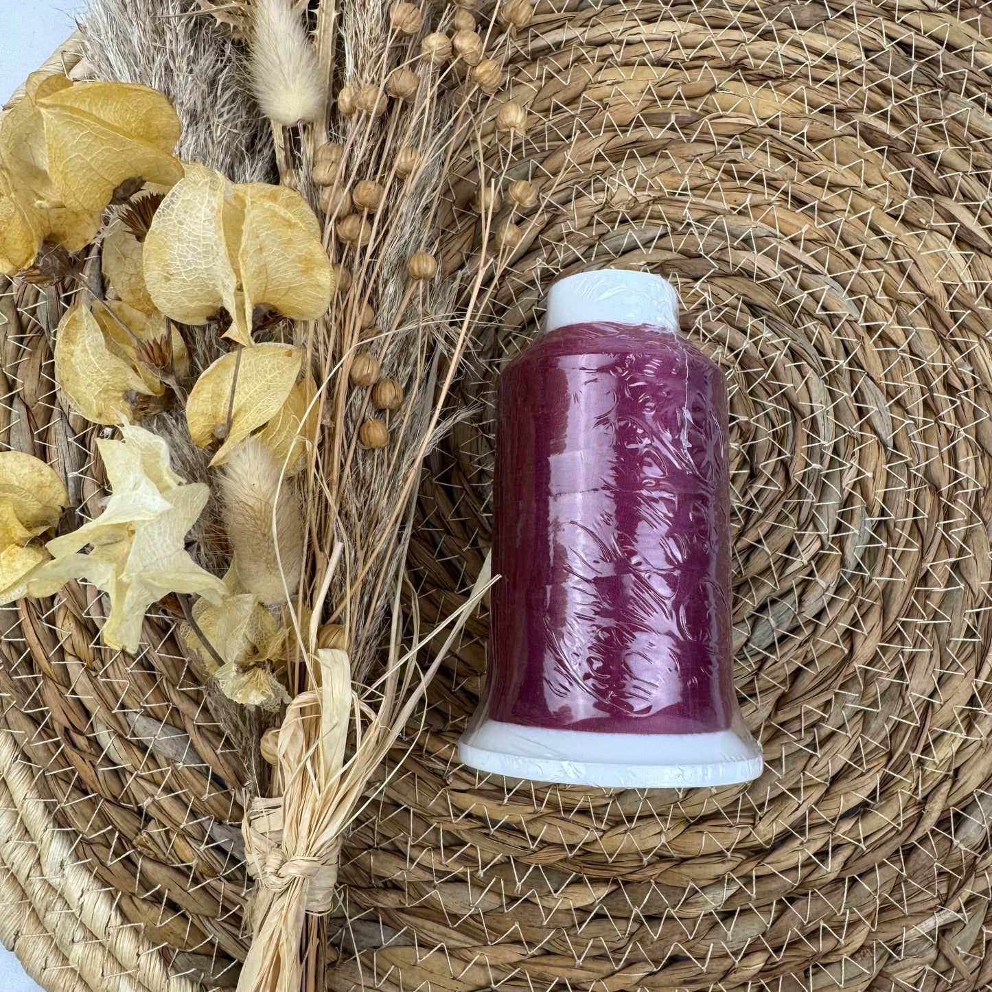 Overlock thread Aerolock MADEIRA "Berry"