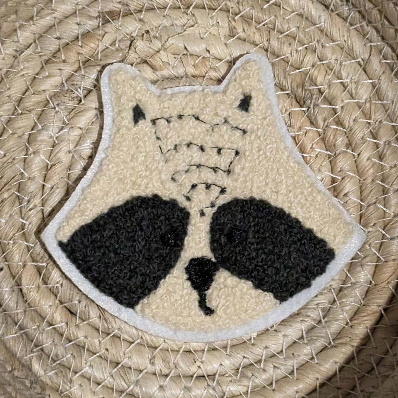 Chenille Patch Waschbär