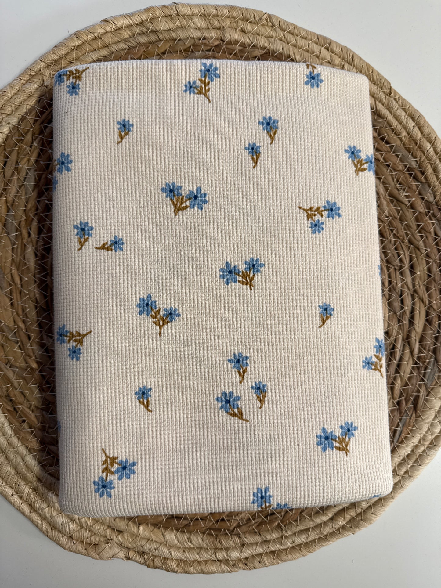 Rest Waffelstrick blaue Blume