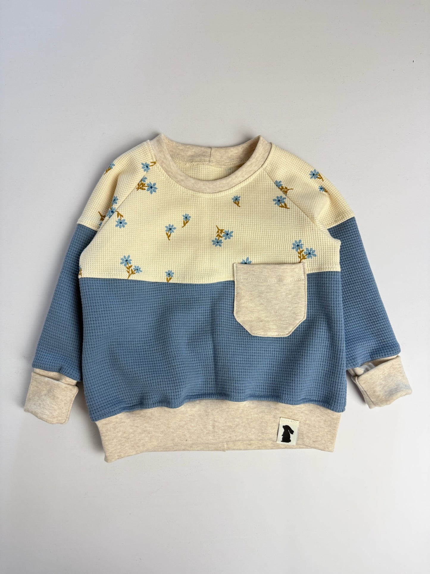 Raglan-Sweater Blumen Colourblock