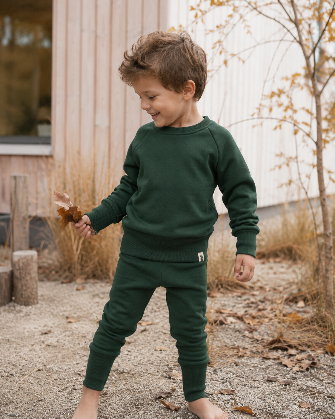 Heavy-Sweat Raglan-Sweater – Tannengrün & Pflaume | Handmade