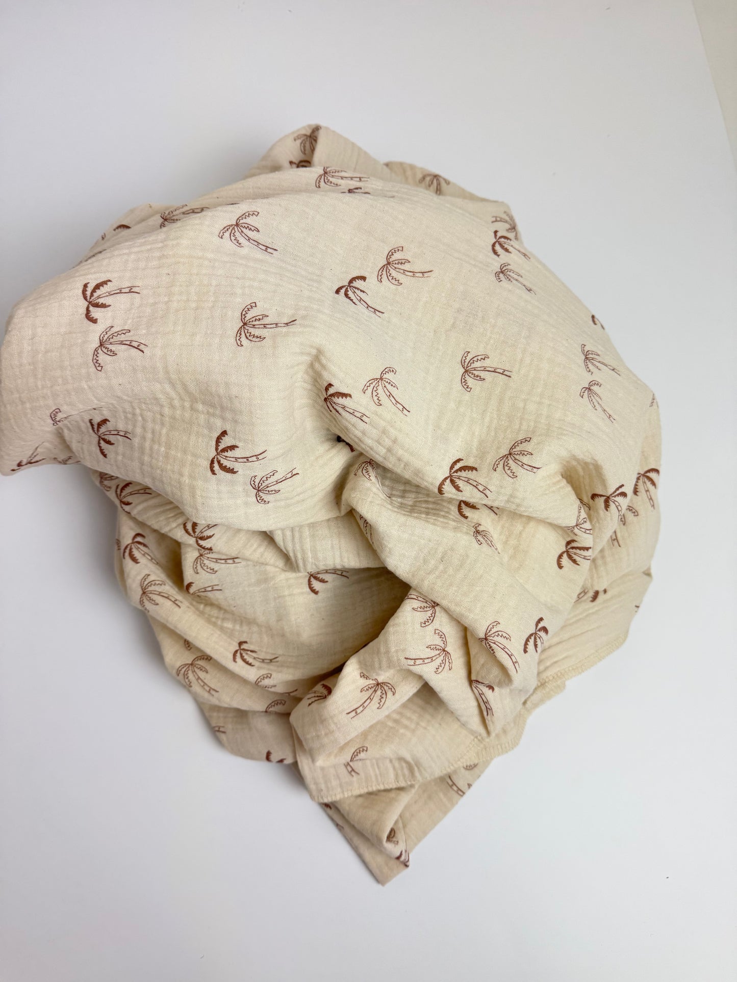 Musselindecke handmade | ca. 130 x 175 cm