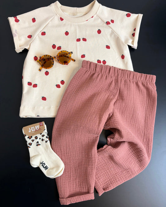 Oversized-Shirt Erdbeeren