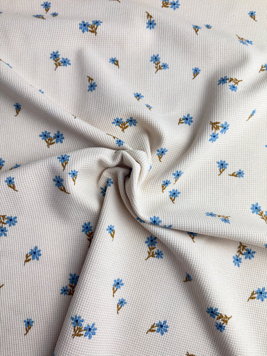 Waffelstrick blaue Blume