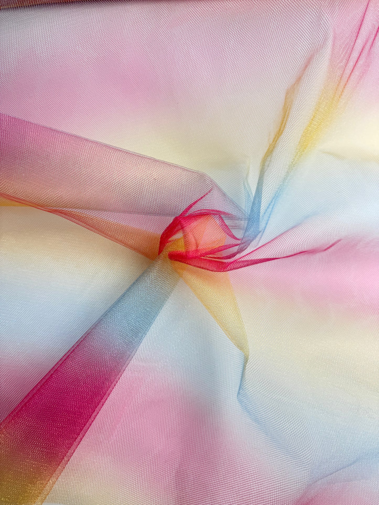 Regenbogen-Tüll