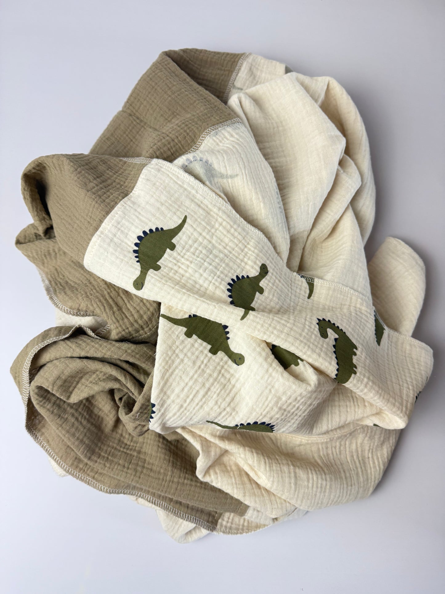 Musselindecke handmade | ca. 130 x 175 cm